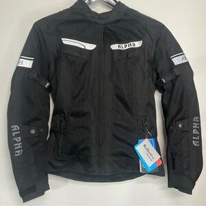 NWT Alpha Cycle Gear Air Series Reflective Jacket Women’s Small Black Padded